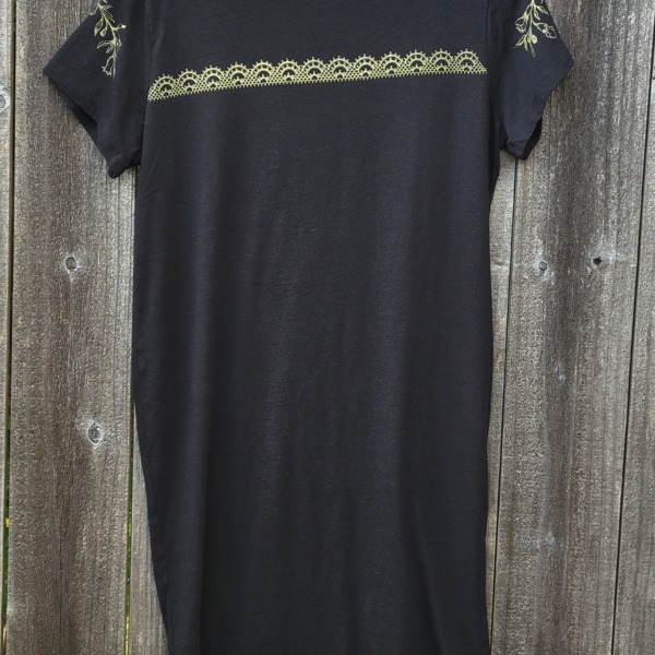 Blossoms + Lace XL dress