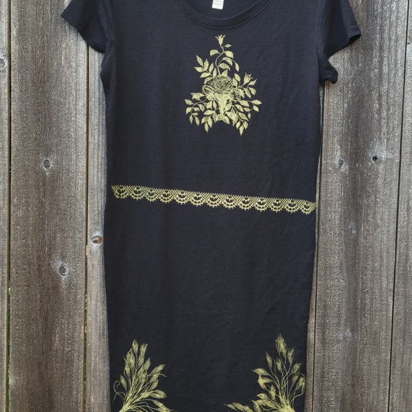 Bread, Roses + Lace medium dress